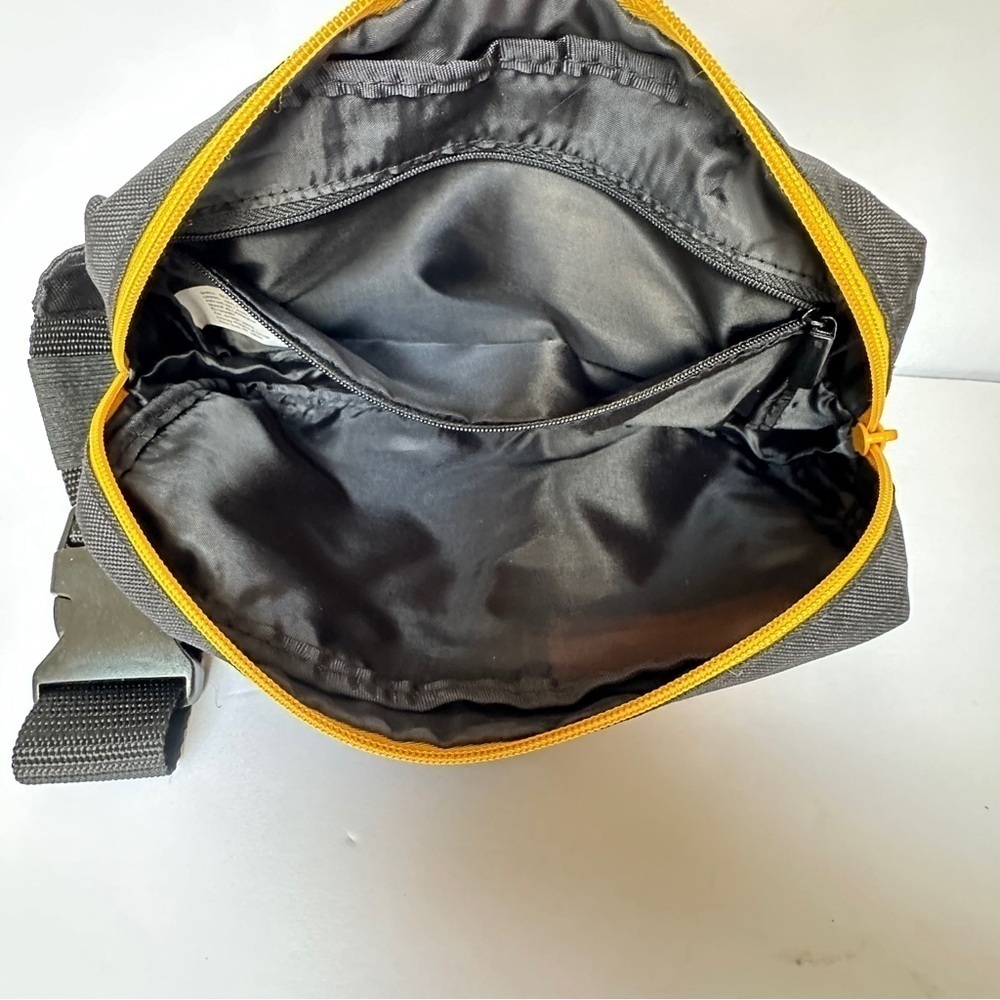 Disney’s The Lion King Broadway Musical Crossbody Bag - Picture 6 of 8